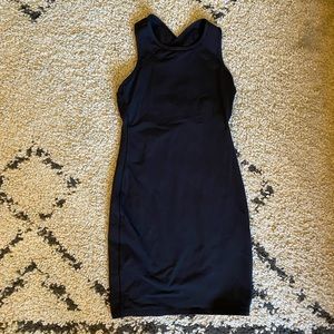 lululemon picnic play black dress - size 4
